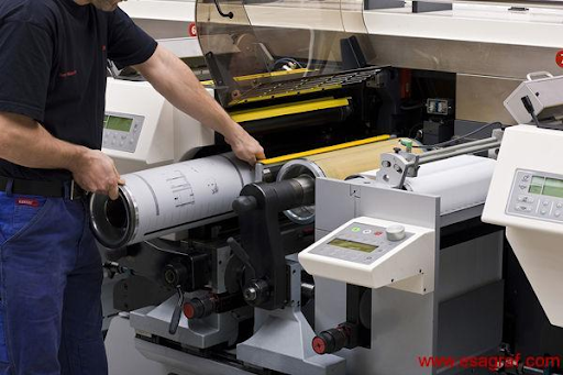 máquina rotativa de impresión offset